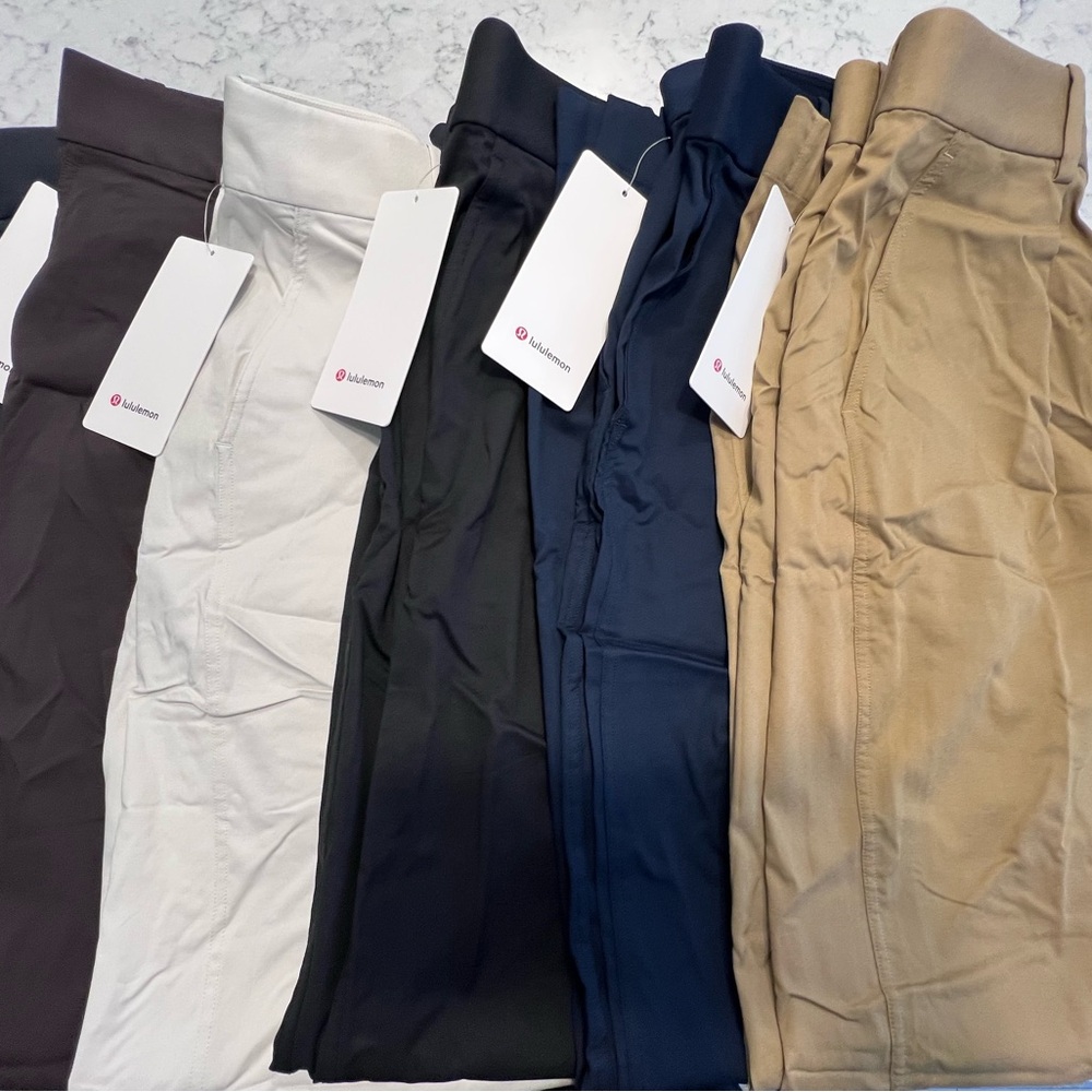 Lululemon Pleat-Front High-Rise Trouser
Regular NWT. The 6 pairs for $350.00